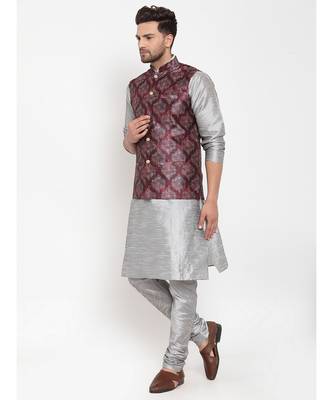 Men Silver & Maroon Kurta with Churidar & Printed Nehru Jacket 3