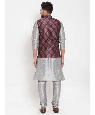 Men Silver & Maroon Kurta with Churidar & Printed Nehru Jacket 4