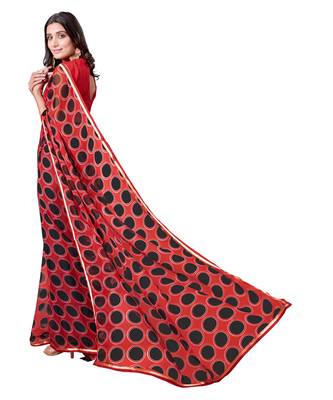 Red printed chiffon saree with blouse 4