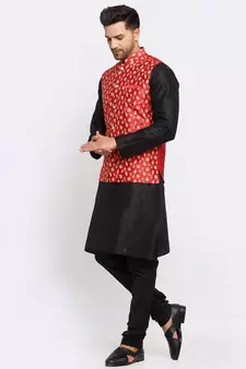 Men Black Kurta and Churidar with Embroidered Red Nehru jacket