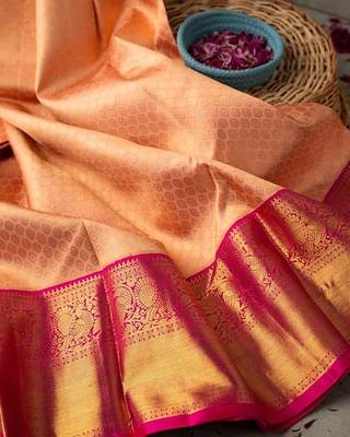 Peach woven banarasi silk saree with blouse 4