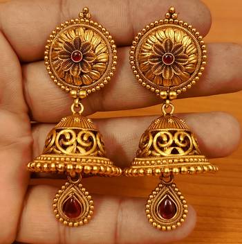 Red jhumkas 1