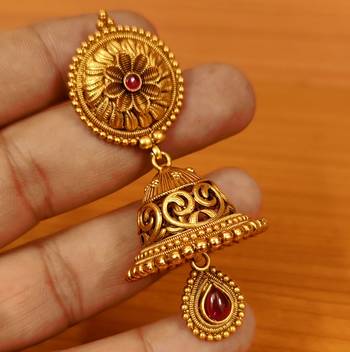 Red jhumkas 2