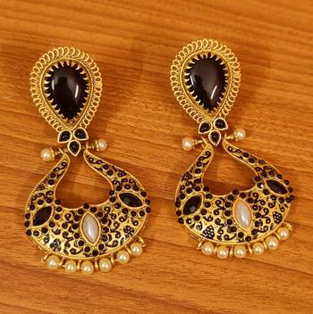 Black danglers-drops 1