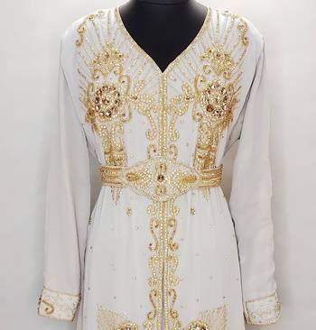 Gray Moroccan Kaftan With Sun-proof hijab 2