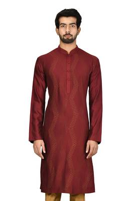 Maroon printed blended cotton kurta-pajama 4