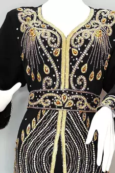 Black Moroccan Kaftan With Sun-proof hijab