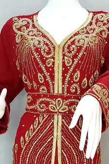 Maroon Moroccan Kaftan With Sun-proof hijab