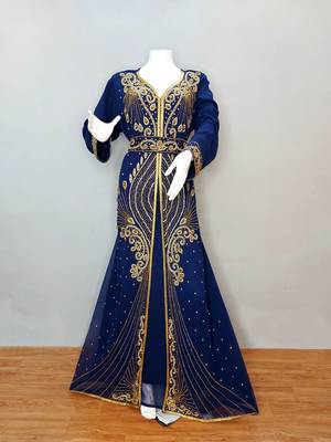 Navy blue Moroccan Kaftan With Sun-proof hijab 1