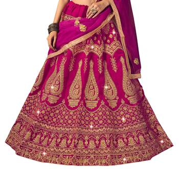 Pink diamond velvet semi stitched lehenga 2