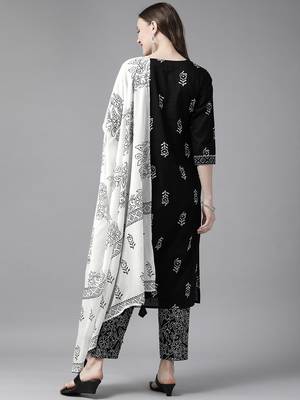 Black printed cotton kurta-suits 3