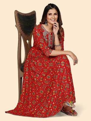 Vbuyz Women's Printed & Embroidered Anarkali Rayon Red Stitched Kurta 3