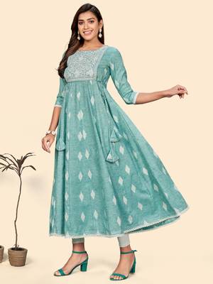 Vbuyz Women'S Embroidered Anarkali Cotton Blend Turquoise Stitched Kurta 3