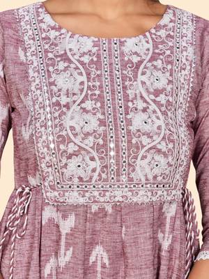 Vbuyz Women'S Embroidered Anarkali Cotton Blend Mauve Stitched Kurta 8