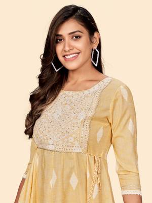Vbuyz Women'S Embroidered Anarkali Cotton Blend Yellow Stitched Kurta 7