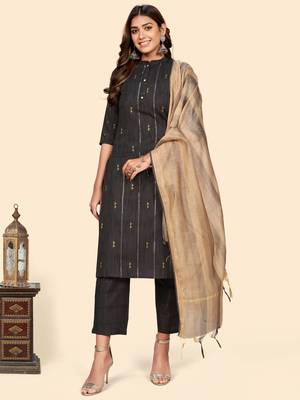 Vbuyz Women'S Print & Striped Straight Cotton Brown Stitched Kurta Pant With Dupatta 5