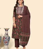 Vbuyz Women'S Embroidered & Gota Patti Work Straight Cotton Green Stitched Kurta Pant With Dupatta