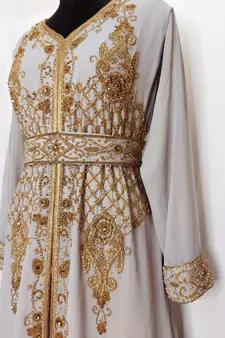 Grey Moroccan Kaftan sun-proof hijab