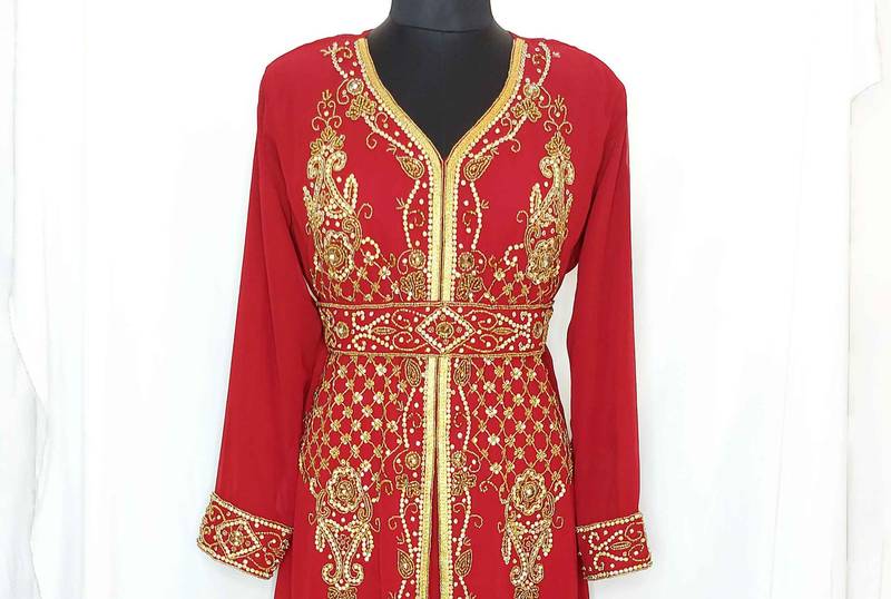 Red luxurious Moroccan Kaftan With Sun-proof hijab.