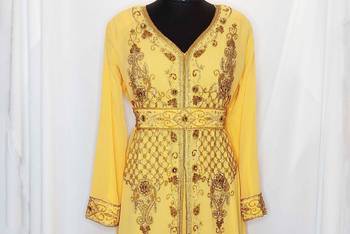 Yellow Moroccan Kaftan	With Sun-proof hijab 4