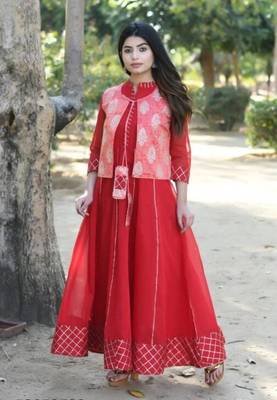 Women Gotta Lace Work Gown With Jacket ( Wedding Wear ) 1