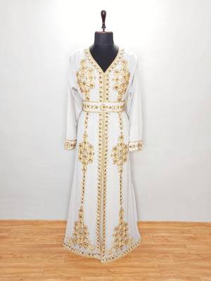 Gray Moroccan Kaftan With Sun-proof hijab 1
