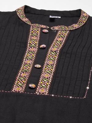 Black embroidered cotton palazzo-kurta 4