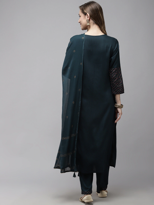 Green printed rayon kurta-suits 3