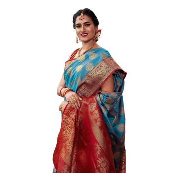 Green woven banarasi silk saree with blouse 3