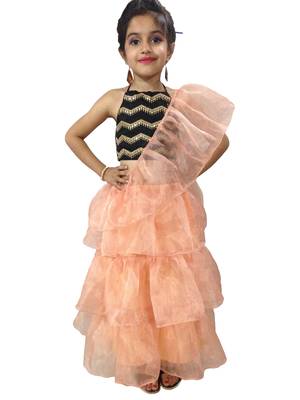 Aglare Peach  Oraganza saree with Black halter blouse ready to wear.fully stitched 1