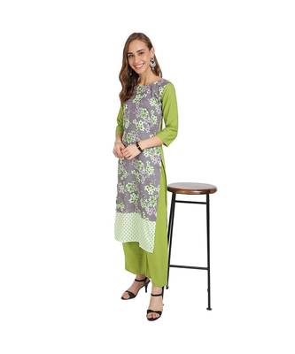 Green Crepe Floral Print Stitched Kurtas For Women 3