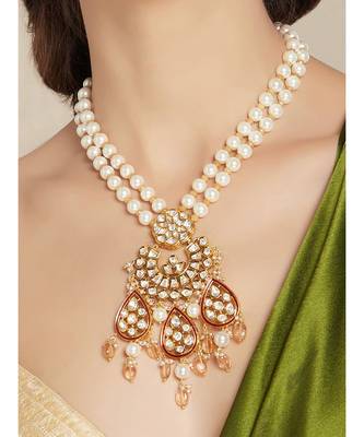 Rich Polki White and Gold Pearl Neckalce 1