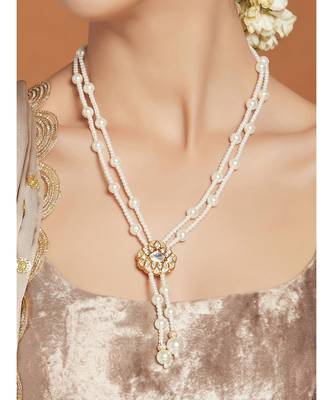 Statement White and Gold Pearl Necklace 3