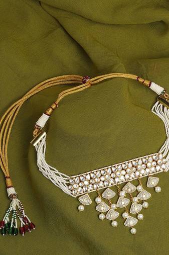 Pyramide Style White and Gold Necklace