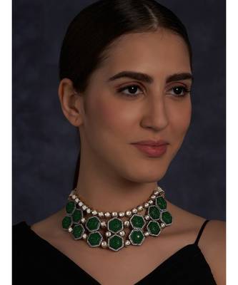 Green Red Hexagon Carved Stones Necklace 2