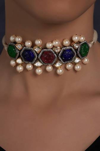 Multi Carved Stones Neckalce on Off White Silk Thread
