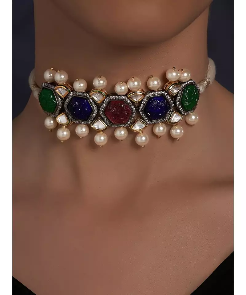 Multi Carved Stones Neckalce on Off White Silk Thread
