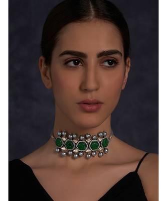 Green Carved Stones Neckalce on Grey Silk Thread 2