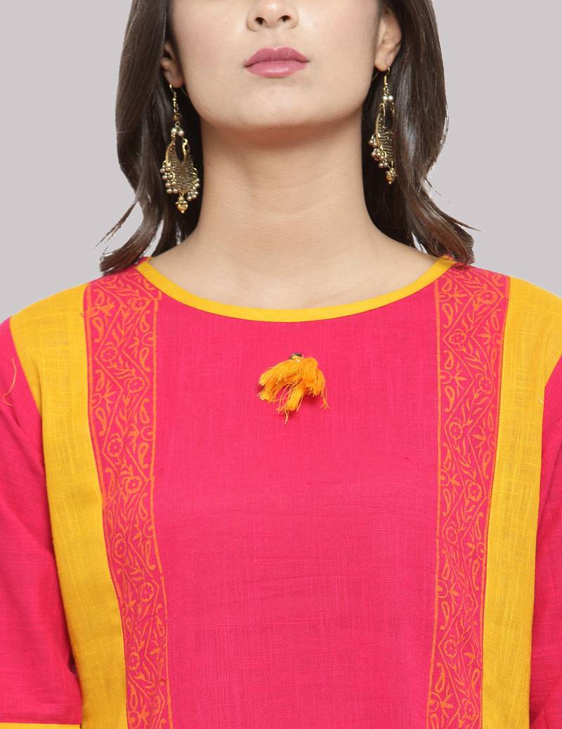 Pink Cotton printed QUARTER SLEEVE kurti