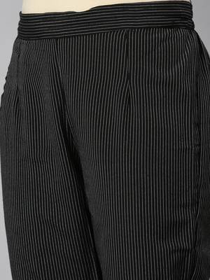 Off White And Black Polka Dot Woven Straight Kurta 5