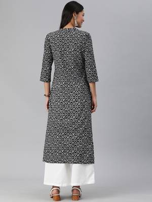 Black And White Abstract Printed Straight Kurta With 3/4Th Sleeves 2