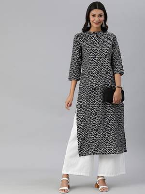 Black And White Abstract Printed Straight Kurta With 3/4Th Sleeves 5