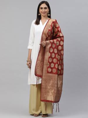 flaher Maroon  Golden Woven Design Banarasi Dupatta 1