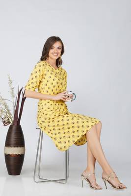 Yellow printed viscose rayon short-dresses 2