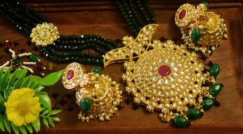Green designer floral meenakari kundan studed onyx stone multilayer necklace set with earrings 4