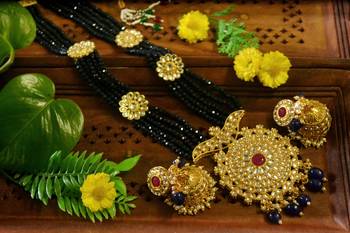 Blue designer floral meenakari kundan studed onyx stone multilayer necklace set with earrings 5