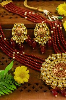 Red Designer Floral Meenakari Kundan Studed Onyx Stone Multilayer Necklace Set with Earrings