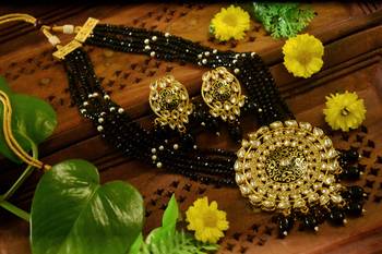 Black designer floral meenakari kundan studed onyx stone multilayer necklace set with earrings 4