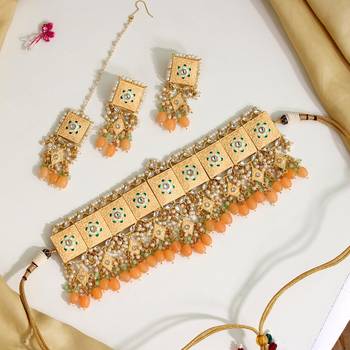 Orange necklace-sets 1