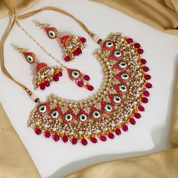 Pink necklace-sets 1